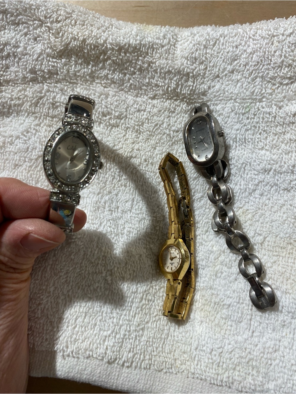 Lot of 3 Women's Watch Lot ( Needs Batteries) (RR)